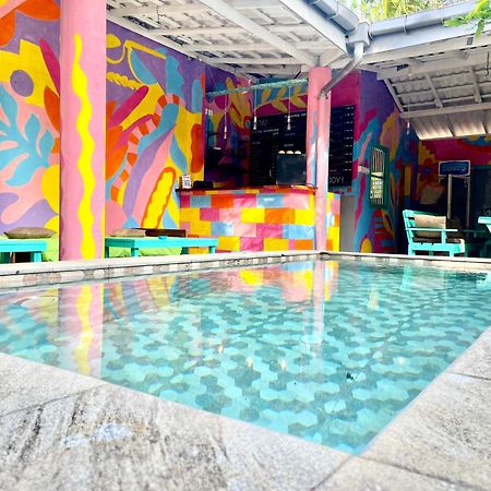 Cycling Backpacker Hostel & Cafe Unawatuna Exteriér fotografie