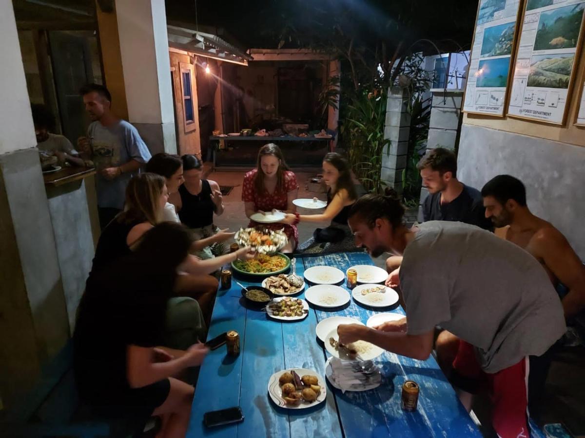 Cycling Backpacker Hostel & Cafe Unawatuna Exteriér fotografie