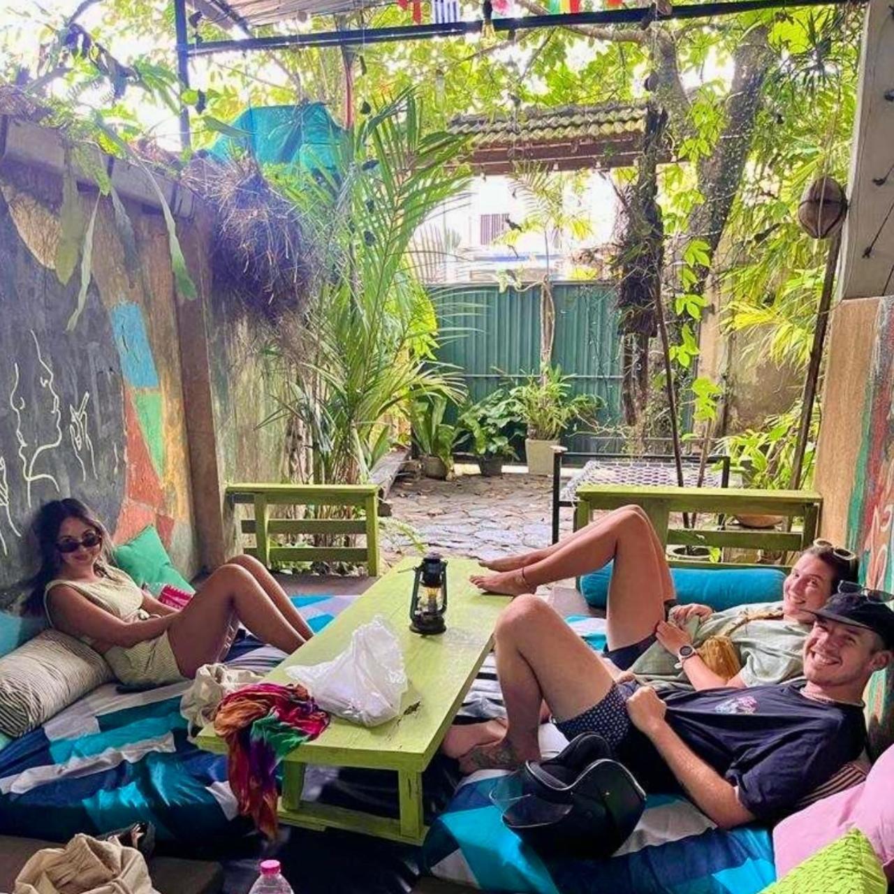 Cycling Backpacker Hostel & Cafe Unawatuna Exteriér fotografie